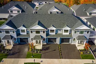 38 Silverwood Cir, Suffern, NY 10901 - Photo 2