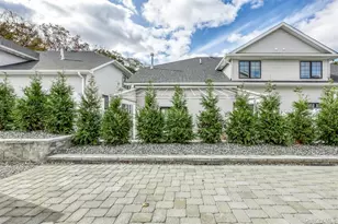 38 Silverwood Cir, Suffern, NY 10901 - Photo 20