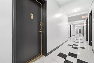 151-25 88th St, Howard Beach, NY 11414 - Photo 8