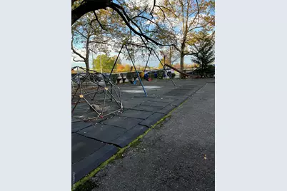 66-10 149th Street #4D, Flushing, NY 11367 - Photo 14