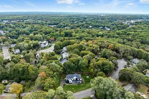 2 Overlook Dr, Mount Sinai, NY 11766 - Photo 2