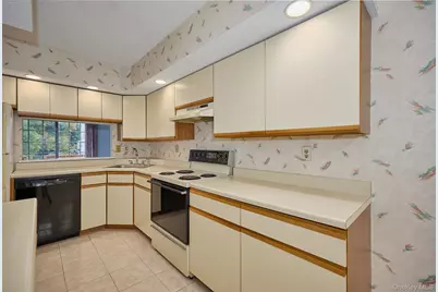 43 Spruce Ridge Drive, Fishkill, NY 12524 - Photo 18