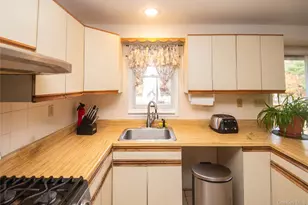 20 Valley Rd, Forestburgh, NY 12777 - Photo 12