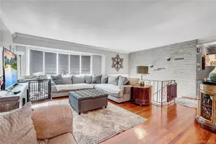 2573 Harvard Ln, Seaford, NY 11783 - Photo 16