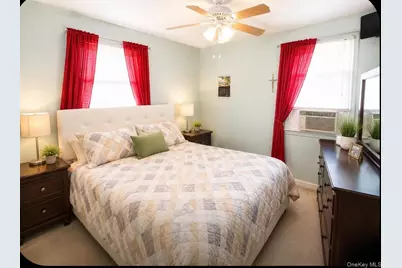117-16 201 Place, Saint Albans, NY 11412 - Photo 16