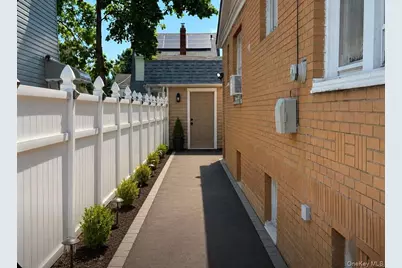 117-16 201 Place, Saint Albans, NY 11412 - Photo 2