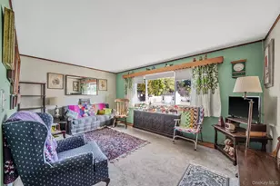 2 Sydney St, Plainview, NY 11803 - Photo 10