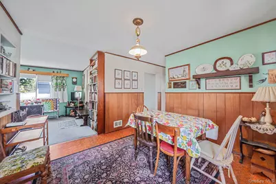 2 Sydney Street, Plainview, NY 11803 - Photo 8