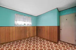 2 Sydney St, Plainview, NY 11803 - Photo 16