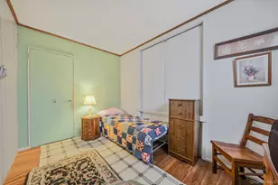 2 Sydney St, Plainview, NY 11803 - Photo 18