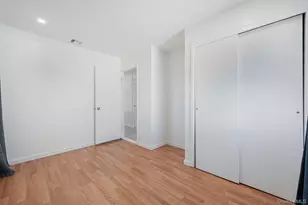 26 Sky Ln, Levittown, NY 11756 - Photo 16