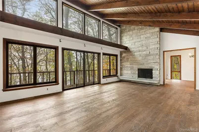 30 Cordwood Path, Saint James, NY 11780 - Photo 6