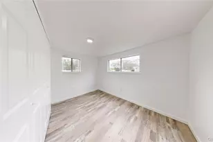 12 Periwinkle Dr, Bohemia, NY 11716 - Photo 14