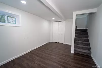 174 Woodycrest Drive, Farmingville, NY 11738 - Photo 6