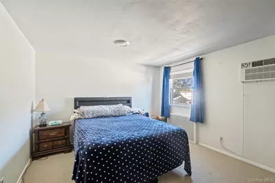 59 Wood Street, Lynbrook, NY 11563 - Photo 20