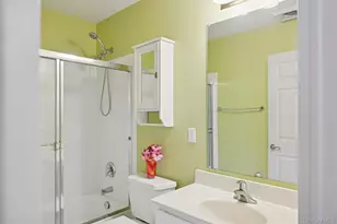 1228 Willow Ln, Valley Stream, NY 11580 - Photo 4