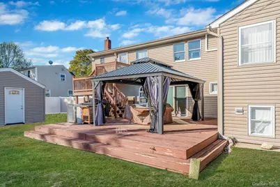 1655 Stein Drive, Bay Shore, NY 11706 - Photo 10