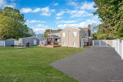 1655 Stein Drive, Bay Shore, NY 11706 - Photo 6