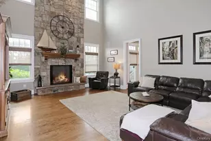 43 Shore Rd, Remsenburg, NY 11960 - Photo 16