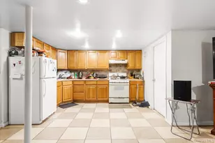 151-42 82nd St, Howard Beach, NY 11414 - Photo 12