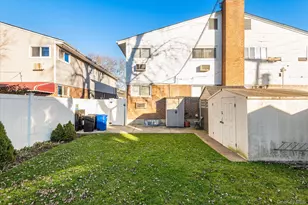 151-42 82nd St, Howard Beach, NY 11414 - Photo 24