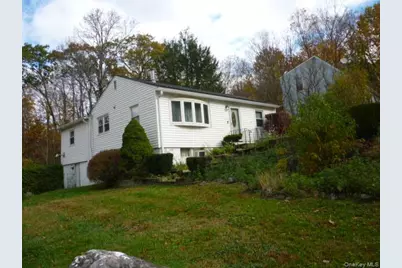 11 Hazel Drive, Patterson, NY 12563 - Photo 2