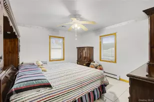 168A N Oak St, Massapequa, NY 11758 - Photo 10