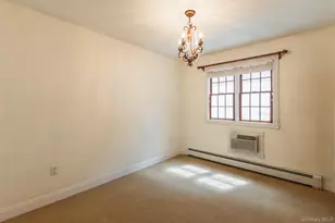 41-16 249th St, Little Neck, NY 11363 - Photo 22