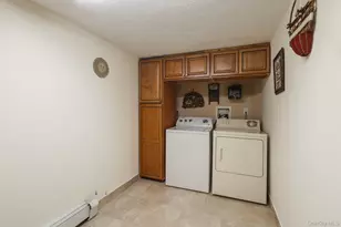 41-16 249th St, Little Neck, NY 11363 - Photo 26