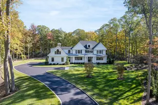 66 Saw Mill Rd, Cold Spring Harbor, NY 11724 - Photo 2