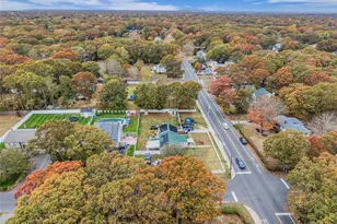 120 Somerset Ave, Mastic, NY 11950 - Photo 22