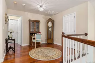8 Scarborough Dr, Smithtown, NY 11787 - Photo 22