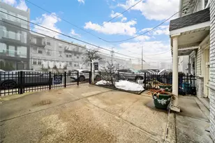 1-68 Beach 96th St, Rockaway Beach, NY 11693 - Photo 4
