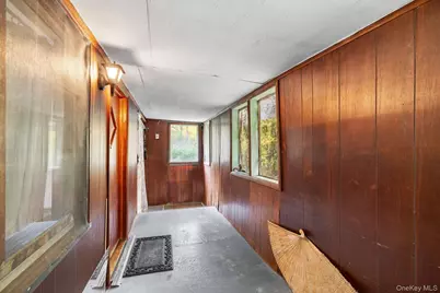 207 Horns Park S, Hyde Park, NY 12538 - Photo 32