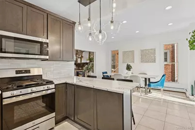 436 W Walnut Street, Long Beach, NY 11561 - Photo 12