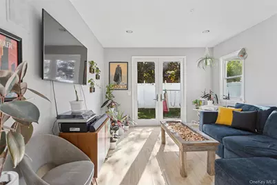 436 W Walnut Street, Long Beach, NY 11561 - Photo 14