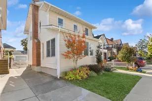 436 W Walnut St, Long Beach, NY 11561 - Photo 2