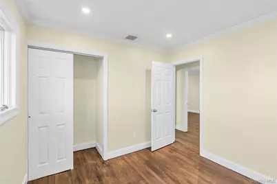 248 N Iowa Avenue, Massapequa, NY 11758 - Photo 10