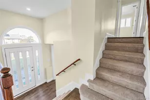 248 N Iowa Ave, Massapequa, NY 11758 - Photo 6