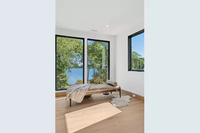 35 Springwood Way, East Hampton, NY 11937 - Photo 20