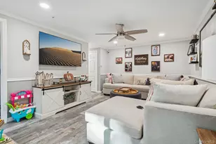 312 Clubhouse Ct, Coram, NY 11727 - Photo 2