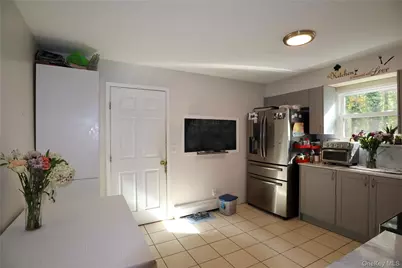 143 Jefferson Avenue, Wyandanch, NY 11798 - Photo 10