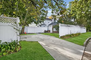 201 Jamaica Blvd, Carle Place, NY 11514 - Photo 28