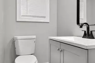 201 Jamaica Blvd, Carle Place, NY 11514 - Photo 18