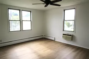 75 Noble St, Lynbrook, NY 11563 - Photo 32