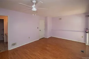 1807 Holly Walk, Poughkeepsie, NY 12603 - Photo 16