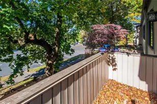 1807 Holly Walk, Poughkeepsie, NY 12603 - Photo 20