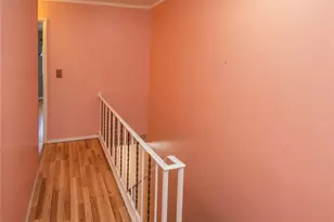 1807 Holly Walk, Poughkeepsie, NY 12603 - Photo 10