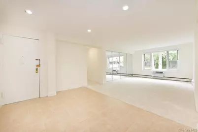 195 S Middle Neck Road #2-L, Great Neck, NY 11021 - Photo 6