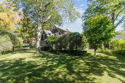 26 Vista Hill Road, Great Neck, NY 11021 - Photo 28